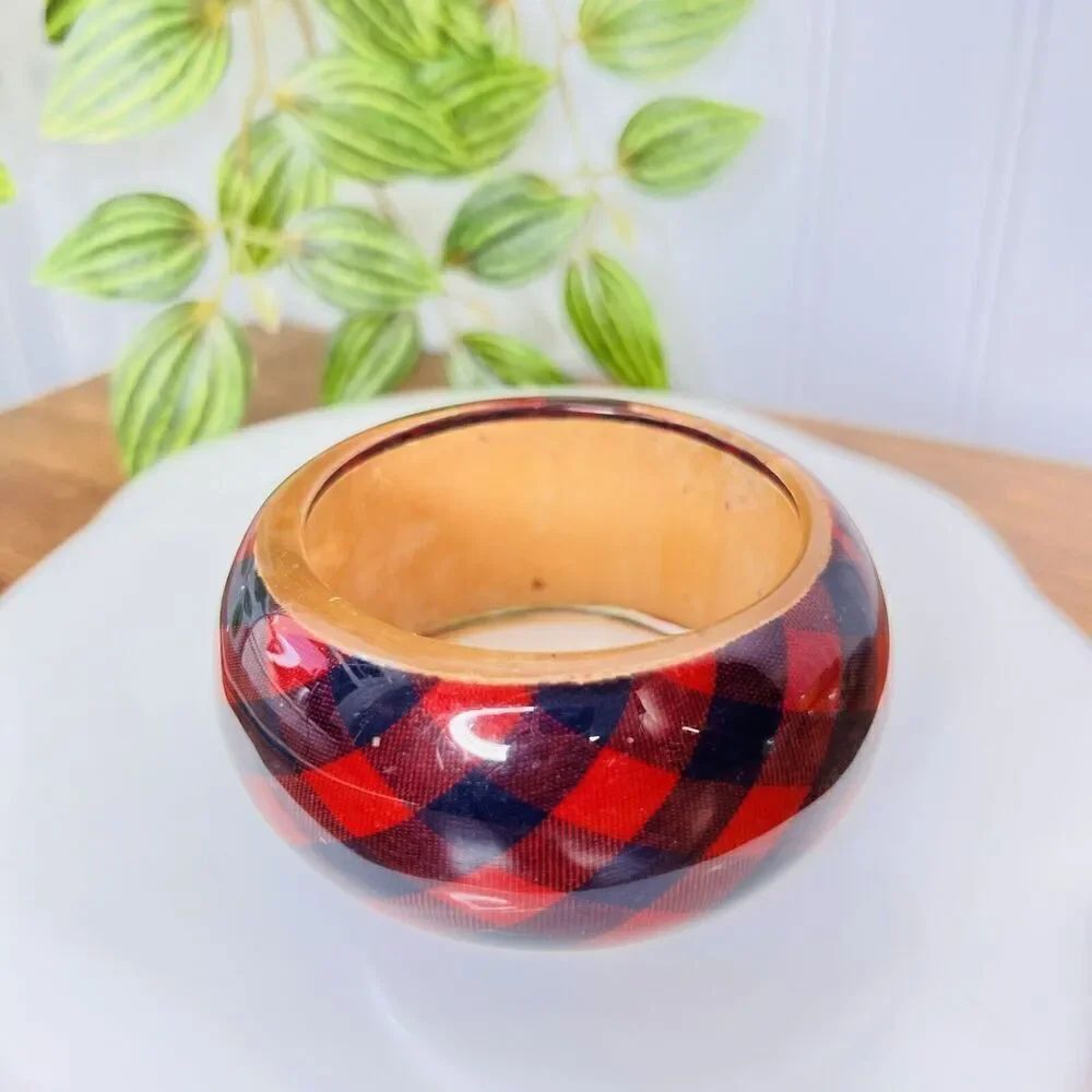 Vintage Wide Plaid Lucite Bangle Bracelet Romantic Red Black Retro 80’s 90’s Y2K - Picture 3 of 8